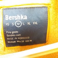 Bershka hoodie, суитчър в цвят ГОРЧИЦА - М размер, снимка 3 - Суичъри - 31864450