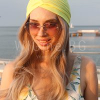 Дълга светло пепелно руса чуплива перука Агнес, снимка 2 - Аксесоари за коса - 37319627