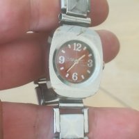 Ретро часовник SLAVA. Made in USSR. Vintage watch. Дамски. Механичен. СЛАВА. СССР. , снимка 4 - Дамски - 37378015
