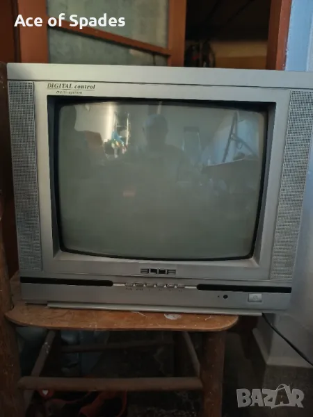 Малък Телевизор ELITE 14 ", снимка 1