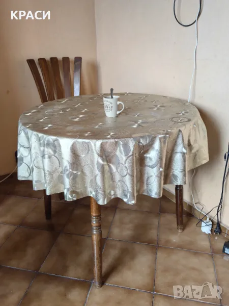 трапезна маса, снимка 1