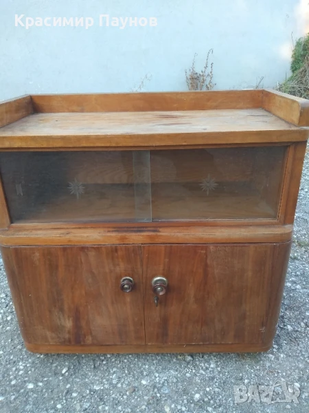 Ретро дървена витрина ., снимка 1