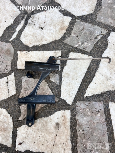 Държач акумулатор за Тойота Авенсис T27.дизел.  2009-2014г, снимка 1