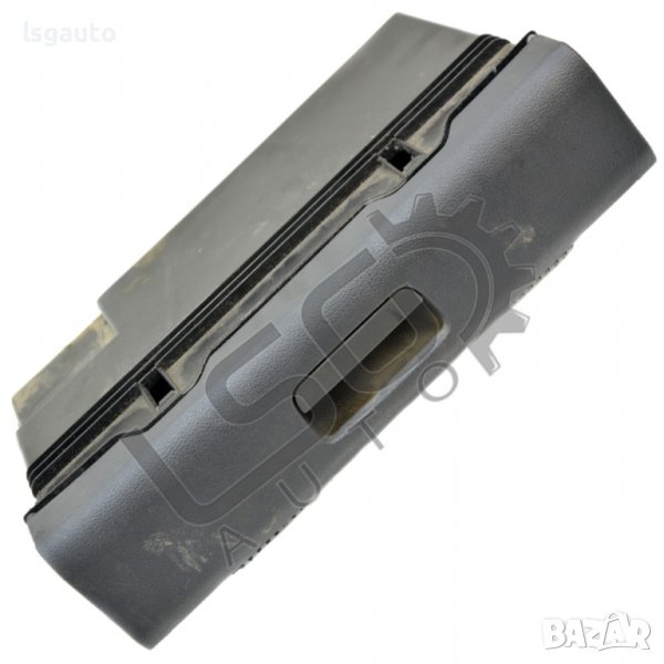 Жабка под предна седалка Volkswagen Touran I 2003-2010 VT110522N-251, снимка 1