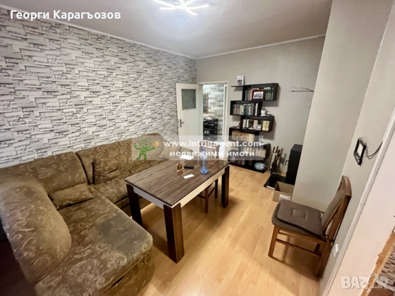 №4011 Многостаен апартамент с гараж, избено помещение и таванска стая в квартал Овчарски, Хасково., снимка 1