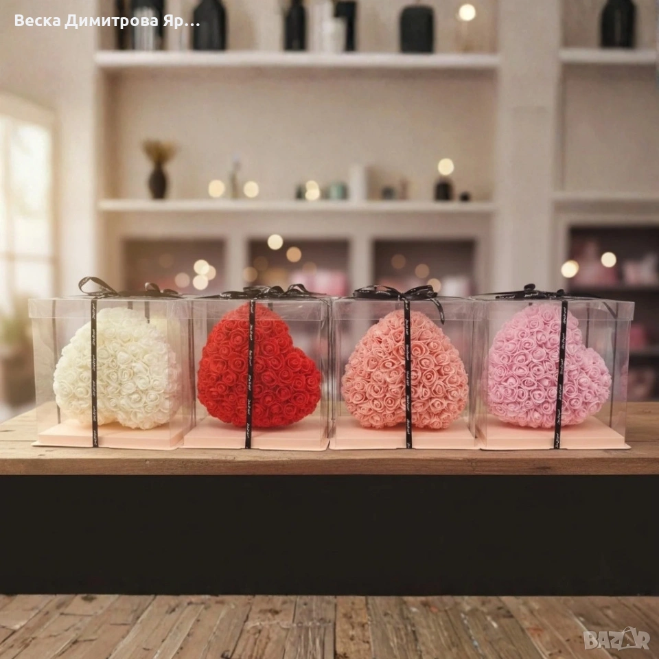 Декоративно сърце от изкуствени рози в подаръчна кутия, снимка 1