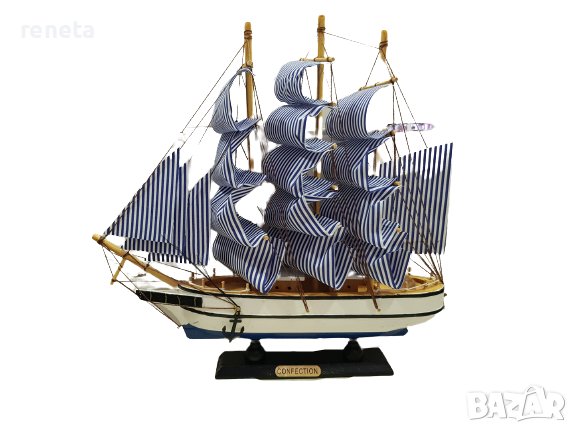 Кораб, Ретро модел, Дървен, Текстилни платна, 32х32 см, снимка 1