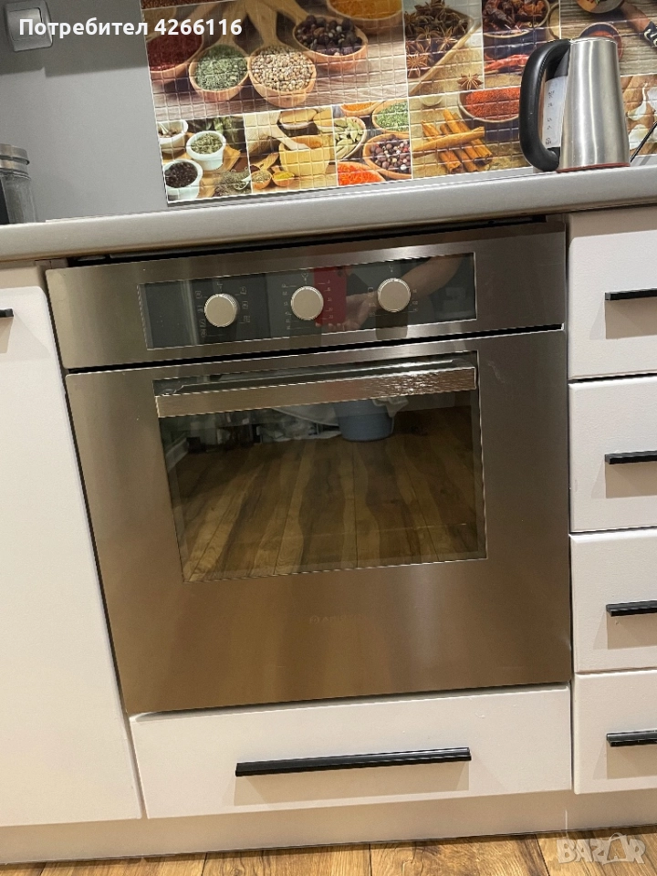 Фурна за вграждане Ariston и стъклокерамичен плот Candy, снимка 1