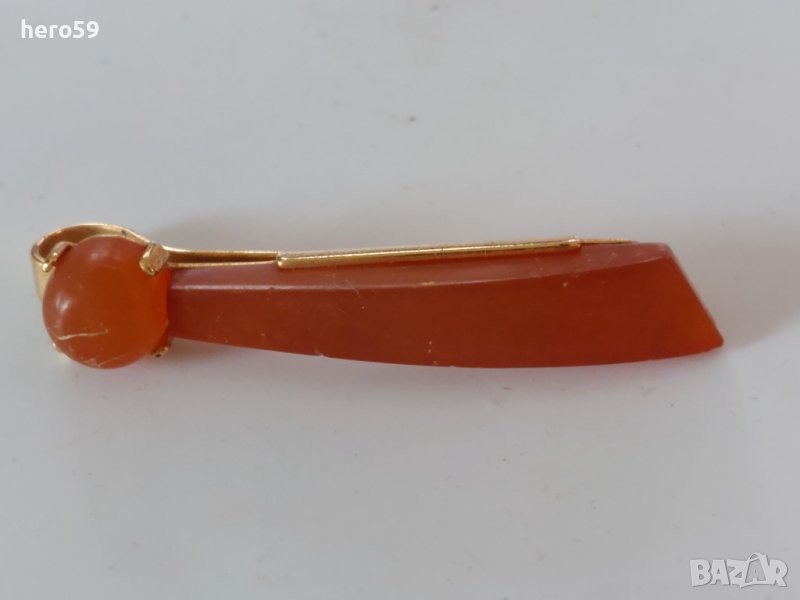 ССССР- позлатена игла за вратовръзка с натурален кехлибар, снимка 1