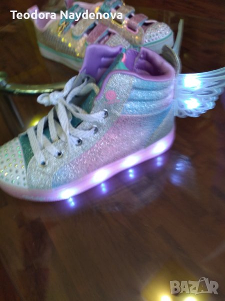 Светещи кецове Skechers, снимка 1