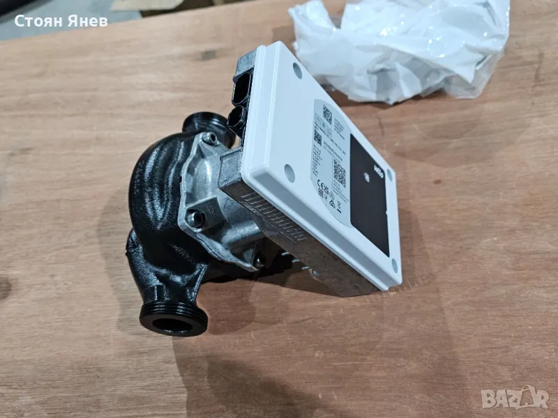 Циркулационна помпа Wilo Para MAXO 25-180-08-F21, снимка 1