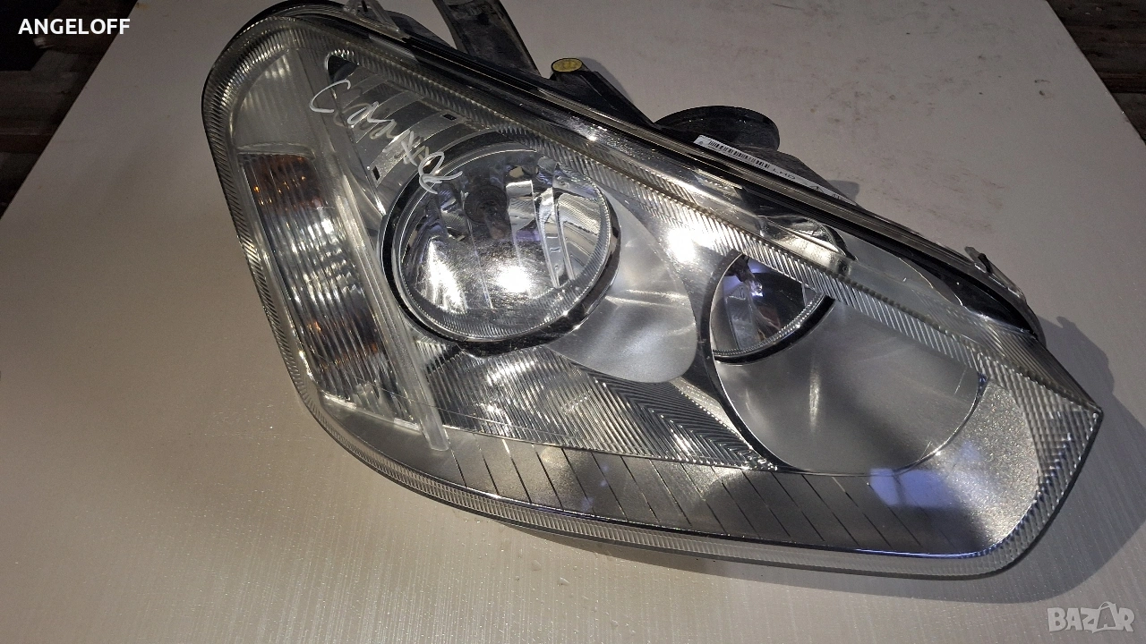 Десен фар за Ford C-max 2009, снимка 1