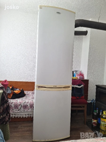 Хладилник Whirlpool, снимка 1