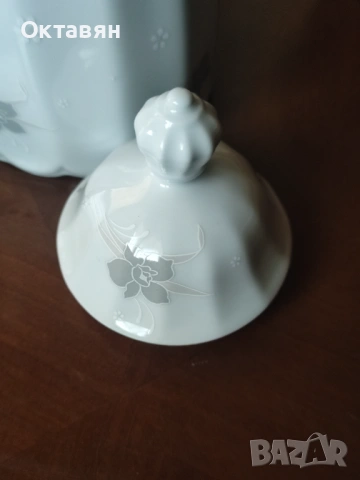 Порцеланов чайник, снимка 5 - Аксесоари за кухня - 53290667