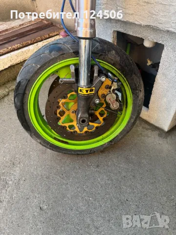 Предница Кавазаки зхр 750 Kawasaki zxr 750, снимка 3 - Мотоциклети и мототехника - 50291589