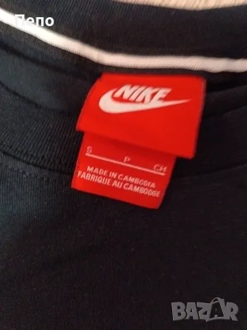 Спортна тениска Nike, снимка 2 - Тениски - 56040087