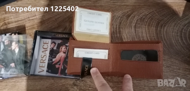 Продавам мъжки портфейл , снимка 3 - Портфейли, портмонета - 52508536