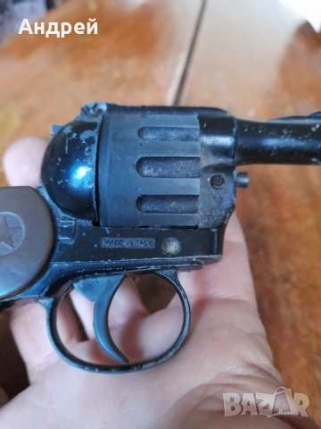 Стар капсов пистолет Mondial, снимка 7 - Други ценни предмети - 53904229