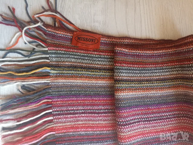 Дамски шал Missoni, снимка 4 - Шалове - 56411333
