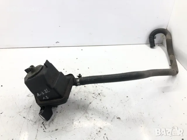 Казанче хидравлична течност Audi A3 8l Ауди А3 8л 