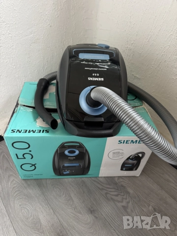 Прахосмукачка с Торба Siemens Q5.0 extreme silencePower 850W!