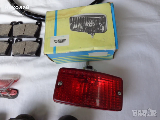 Части за ретро автомобил Вартбург 353W нови и употребявани оригинални DDR, снимка 7 - Части - 50772944