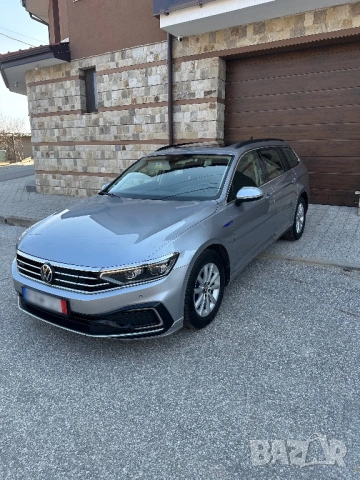 Volkswagen Passat GTE, снимка 3 - Автомобили и джипове - 54201160