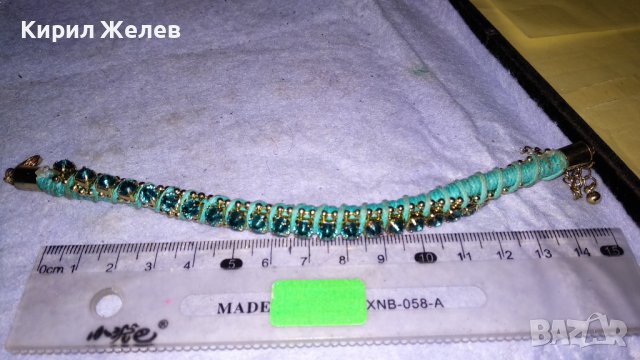 КРАСИВА ХЕНД-МЕЙД ВИНТИДЖ - АРТ ГРИВНА с КРИСТАЛЧЕТА ТЕКСТИЛ и ЗЛАТИСТ МЕТАЛ 34290