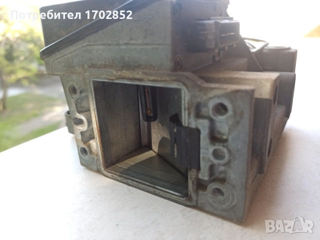 Дебитомер от Венто/Голф Мк3 2.0 037 906 301C, снимка 4 - Части - 51944659