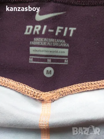 Nike - дамски клин р-р М, снимка 4 - Клинове - 49332296