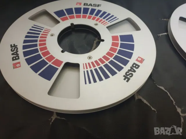 Лот от две метални магнетофонни ролки 26,5см. Двете за 160лв. Без ленти и кутии., снимка 3 - Аудиосистеми - 48422746