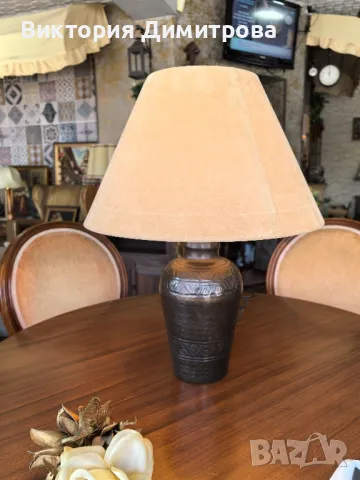 Винтидж настолна лампа