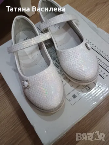 Обувки, снимка 2 - Детски обувки - 49851957