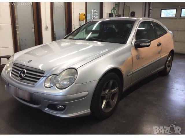 Мерцедес ц класа 203 на части спорт купе хечбек, снимка 4 - Части - 44202388