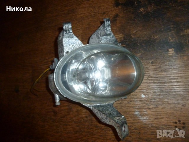 Десен халоген Пежо 206-хечбек, снимка 4 - Части - 37800485