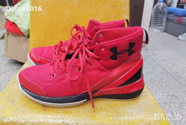Страхотни кецове Under Armour 36,5 номер, снимка 3 - Кецове - 34395870