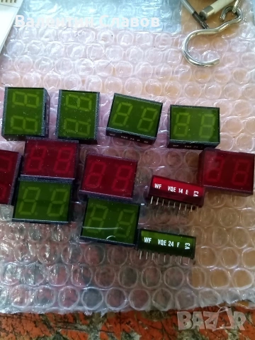 Седем сегментен индикатор VQE