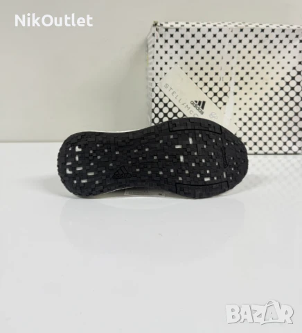 Adidas Pulseboost HD Mid, снимка 5 - Кецове - 50783667