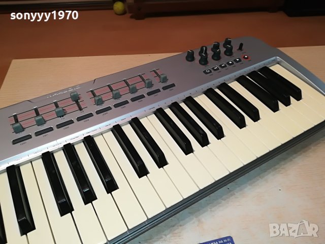 M-AUDIO OXIGEN 49-ВНОС FRANCE 2305231114L, снимка 8 - Синтезатори - 40796318