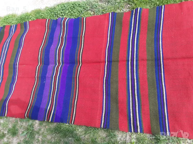 Красива вълнена черга - 120 / 400 см . Като нова, снимка 3 - Антикварни и старинни предмети - 49561107