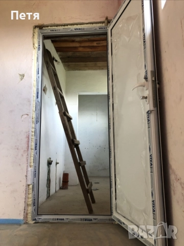 Двуетажна Къща с двор село Иваново, снимка 18 - Къщи - 52325246