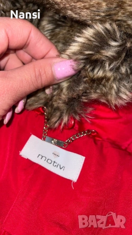 Прекрасно яке на Motivi с топла подвижна качулка в красив червен цвят, снимка 4 - Якета - 53224066