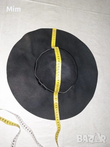 Дамски ,зимни,черни шапки с периферия , снимка 11 - Шапки - 52559652
