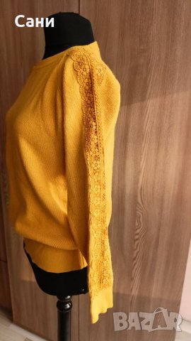 Жълт пуловен с дантела, снимка 2 - Блузи с дълъг ръкав и пуловери - 35530251