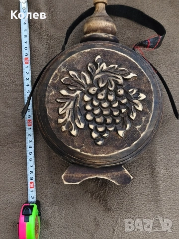 стара бъклица за ракия в отлично състояние