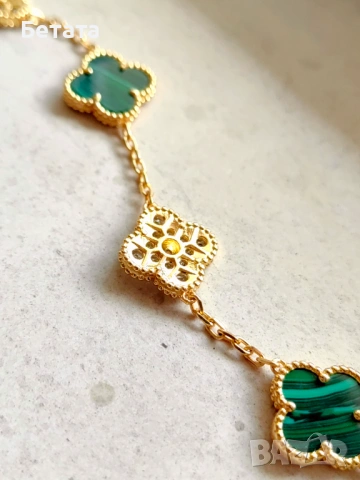 Дамска гривна Van Cleef & Arpels VCA Vintage Alhambra, снимка 4 - Гривни - 45312615