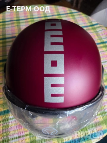 Продавам мото каска МОМО , снимка 4 - Части - 53189595