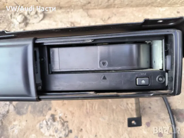CD Changer за Фолксваген Туарег Порше VW Touareg Porsche Cayenne 7L6035493A / 7L6 035 493 A, снимка 2 - Аксесоари и консумативи - 47324574