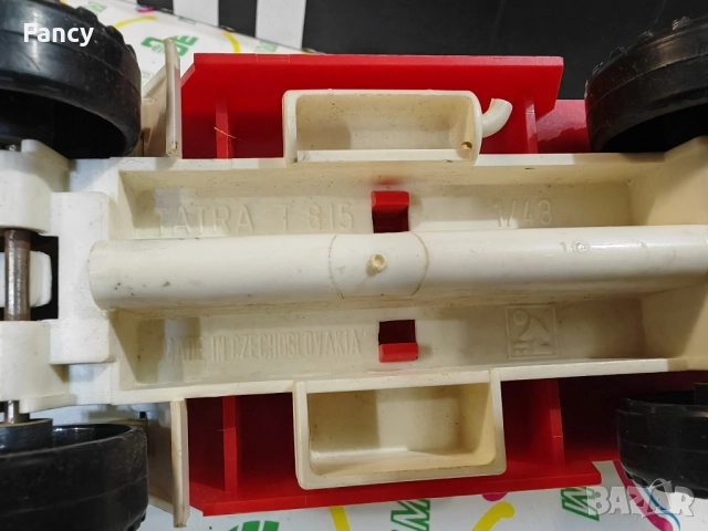 Стара играчка камион че Tatra Чехословакия , снимка 8 - Колекции - 52464607