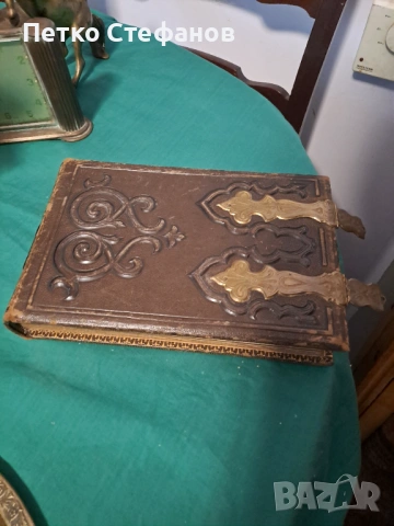 Старинна книга на англиско семейство, снимка 2 - Други - 53218068